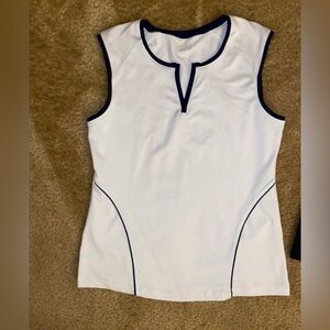 (2) Women’s Aspire workout tops Size Large